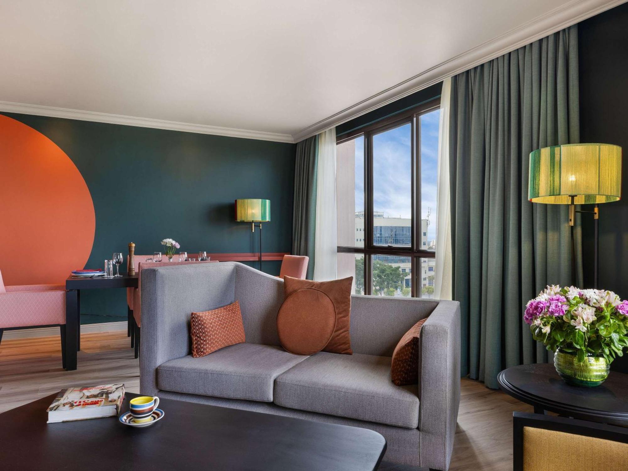 Готель Pullman Nairobi Upper Hill Екстер'єр фото